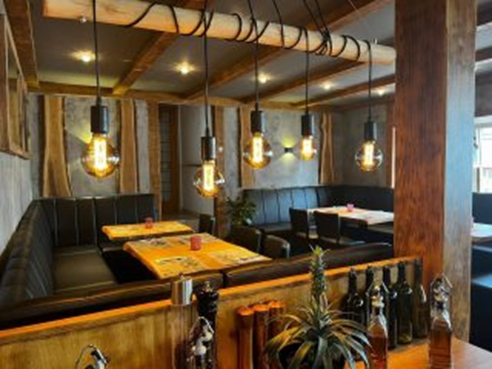Image 320X240